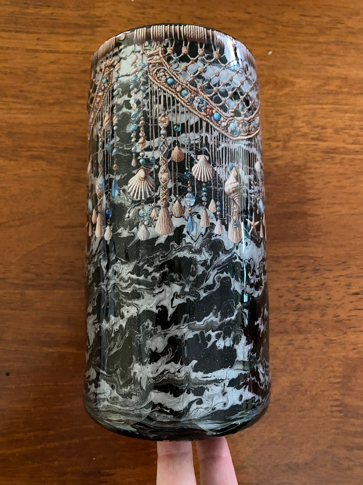 Resin Vases (example pics only)