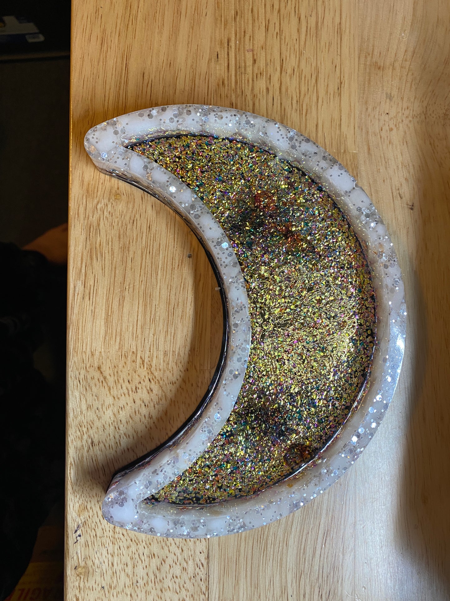 Resin Moon Trinket Trays (example pics only)